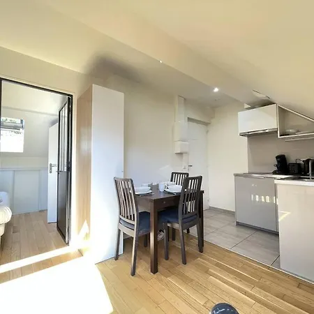 N5 Proche Hec Rer C Apartment