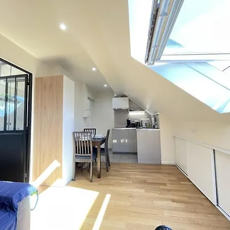 N5 Proche Hec Rer C Apartment Jouy-en-Josas